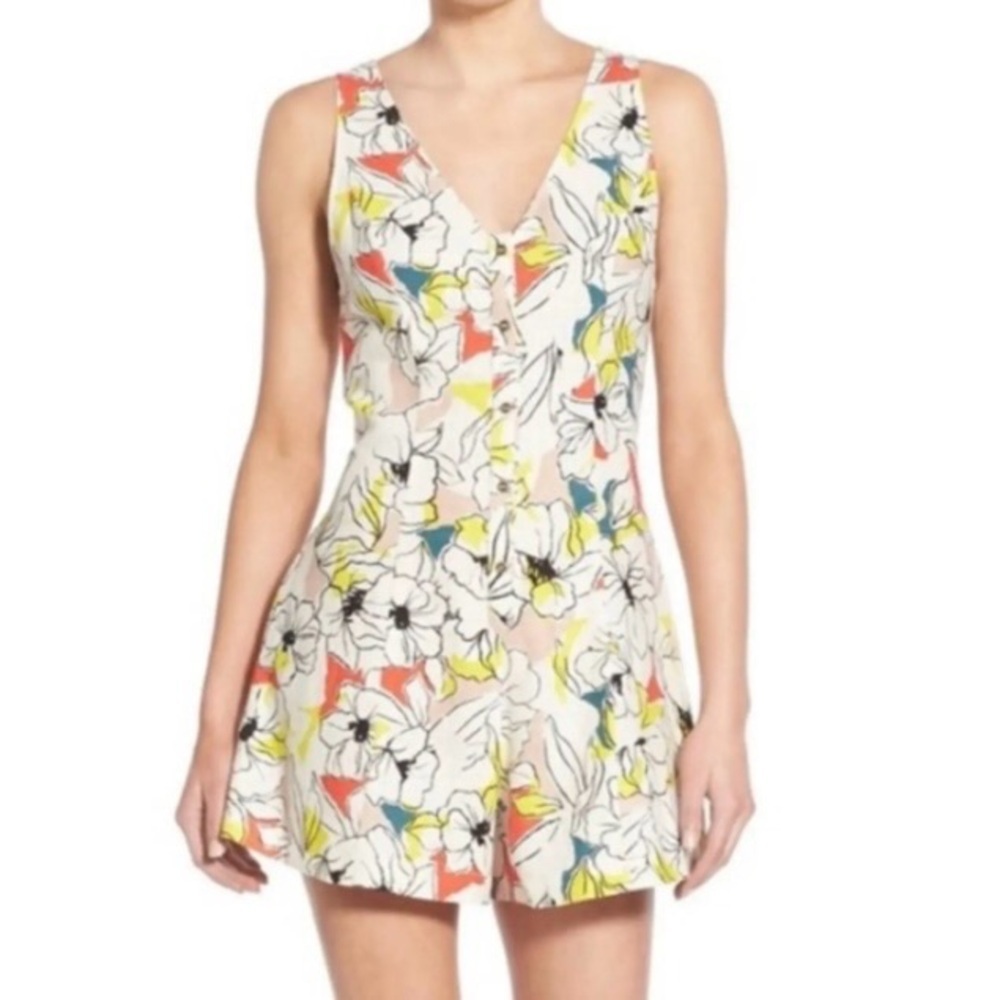 ASTR The Label Womens Floral Linen Blend Romper Sz Small Multicolor Sleeveless